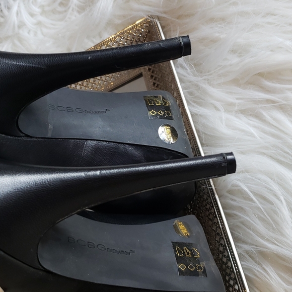 BCBGeneration black and silver leather platform pumps size 8.5 - Picture 8 of 11